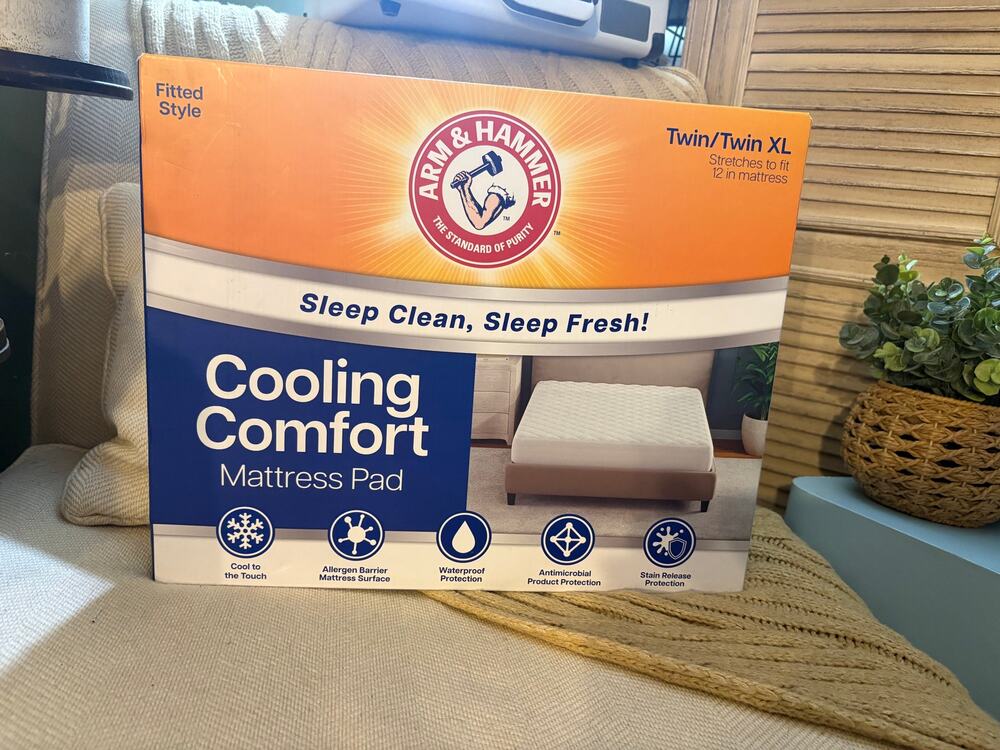 Arm & Hammer Cooling Comfort Fitted Mattress Protector TWIN/TWIN XL